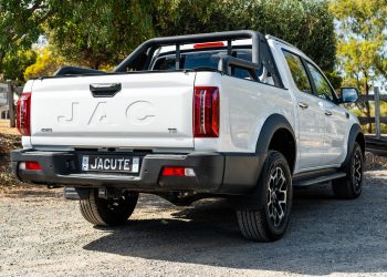 JAC T9 ute discounted by thousands in end-of-year deals