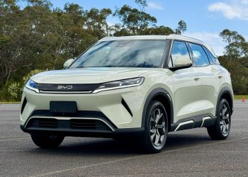 BYD Atto 2 plug-in hybrid revealed in Europe