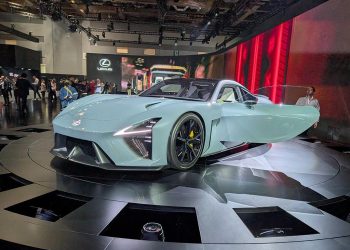 New Lexus supercar to bring upgraded V8
