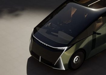 Lexus LS Becomes Minivan And Crossover Concept