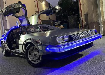 Pick of the Day: 1981 DeLorean DMC-12 Time Machine Replica