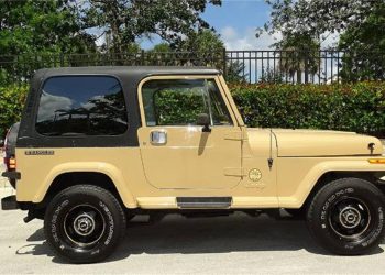 Pick of the Day: 1988 Jeep Wrangler Sahara