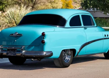 AutoHunter Spotlight: 1953 Buick Special Tourback Sedan