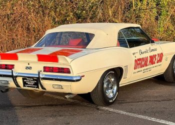 AutoHunter Spotlight: 1969 Chevrolet Camaro SS/RS Pace Car