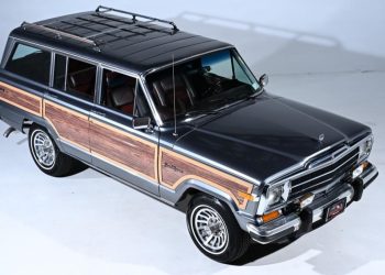 Pick of the Day: 1991 Jeep Grand Wagoneer
