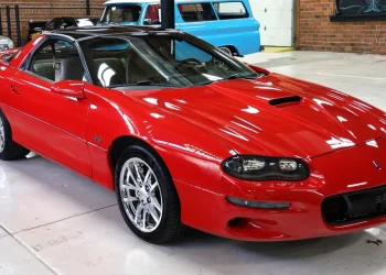 AutoHunter Spotlight: 2002 Chevrolet Camaro SS Coupe