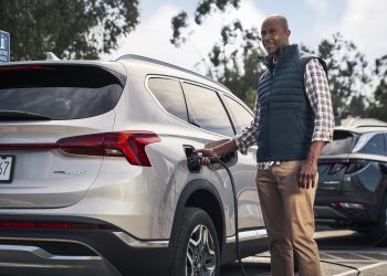 Hyundai unsure about Tucson, Santa Fe PHEVs for Australia