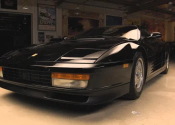 Jay Leno Meets a Ferrari Testarossa-Driving Mechanic