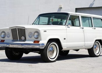 Rare Rides Icons: The Jeep Wagoneer, The First Luxury SUV Ever (Part IV)