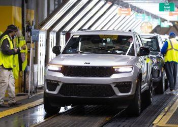 Stellantis Posts $26.3 Billion Loss for 2025 Due to Product Realignment Charge