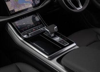 This brand is axing “terrible” piano-black trim from its cars